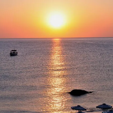 Ξενοδοχείο Stegna Akti Luxury 3*