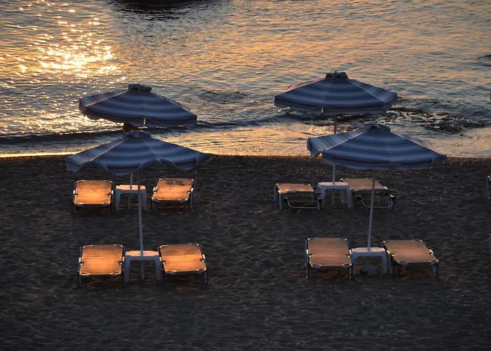 Stegna Akti Luxury 3*