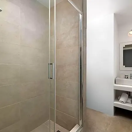 Hotel Stegna Akti Luxury