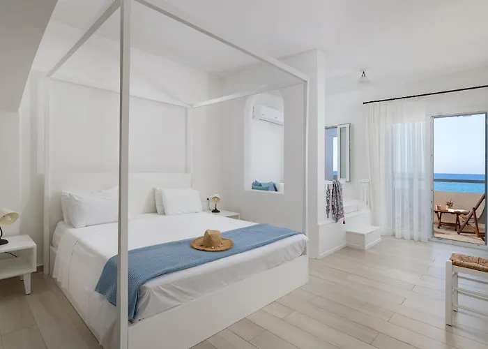 Stegna Akti Luxury فندق 3*